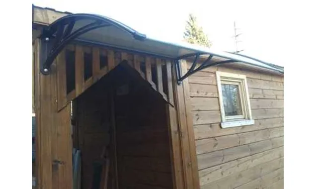 Козырьки Krovent из поликарбоната 1500х930х280 молочный (зелен. кронштейн)