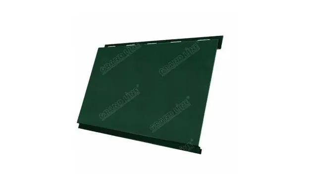 Металлический сайдинг Grand Line Вертикаль 0.5 мм classic GreenCoat Pural BT, matt с пленкой RR 11 темно-зеленый (RAL 6020 хромовая зелень)