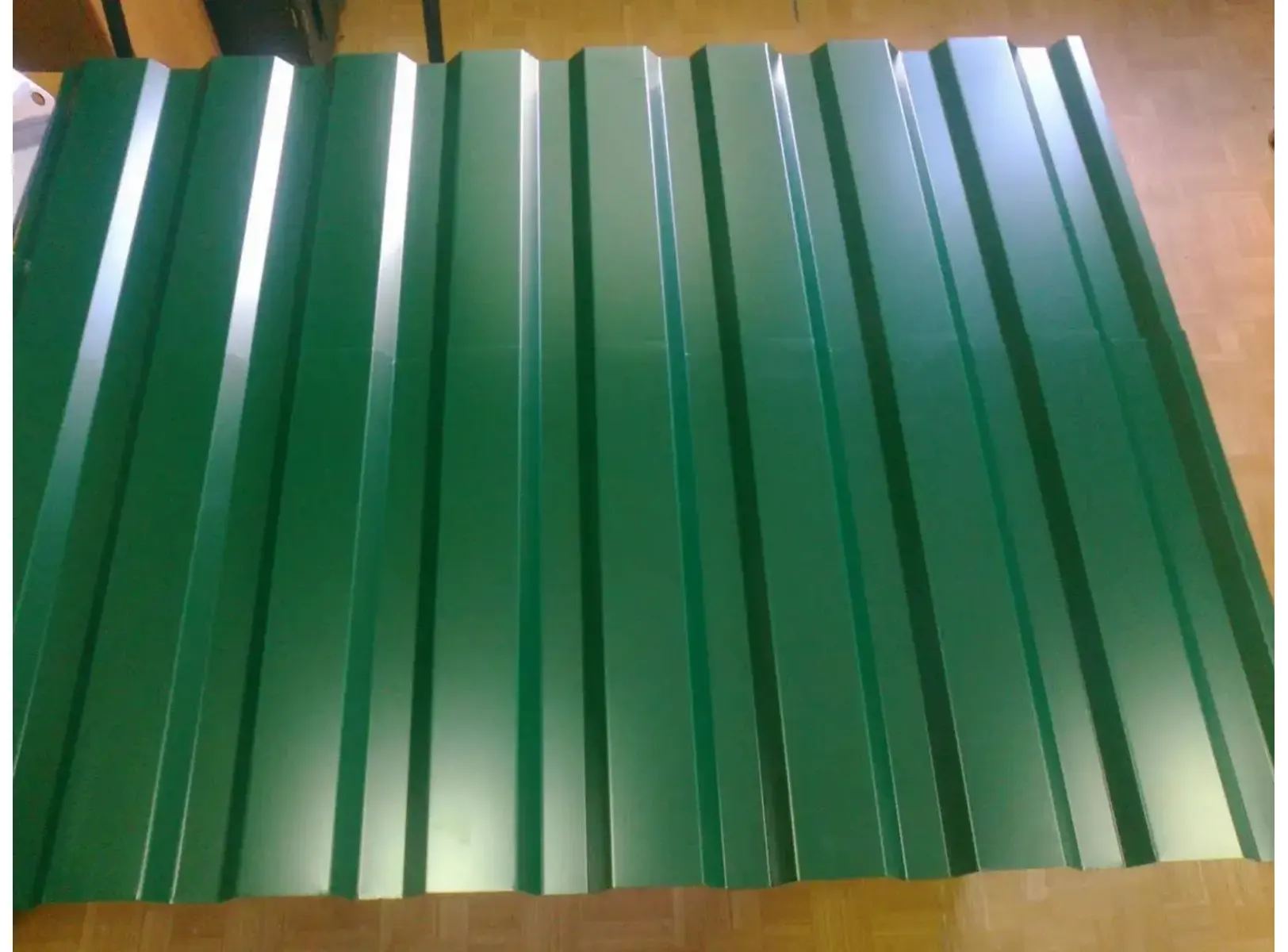 Профлист Grand Line C20В 0.5 GreenCoat Pural BT, matt RR 11 Темно-зеленый