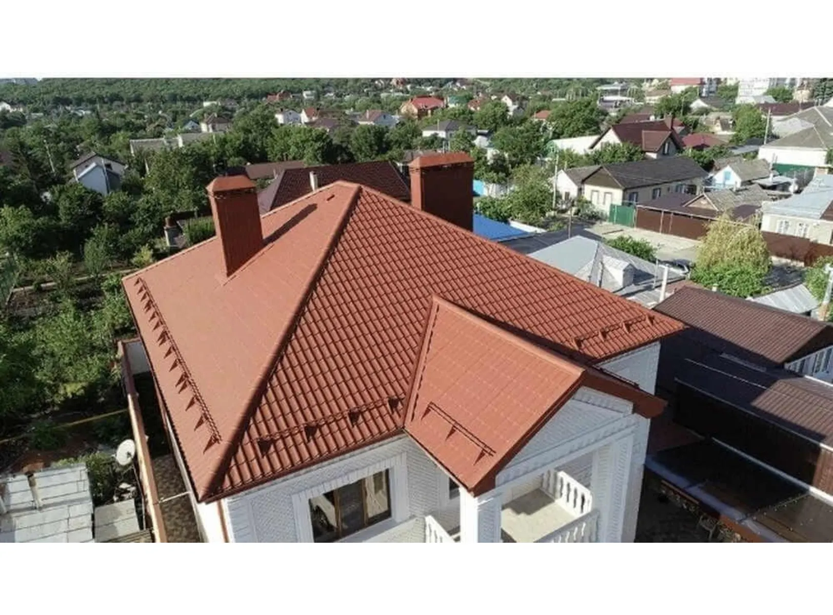 Металлочерепица Grand Line Монтеррей 0,5 Atlas RAL 8004 Терракота