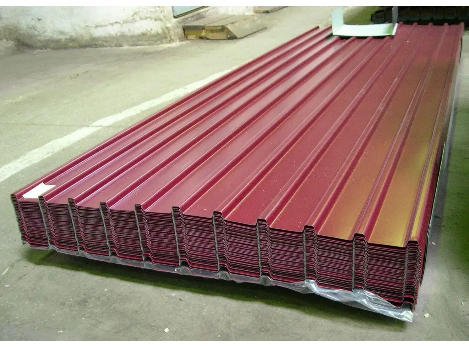 Профлист Металл Профиль C8 0.45 VikingMP® RAL 3011 Коричнево-красный B
